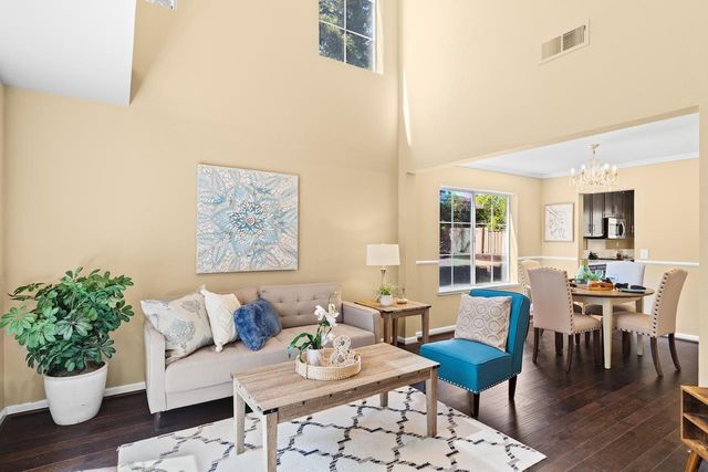 1555 Monterey Ct, Tracy, CA 95376