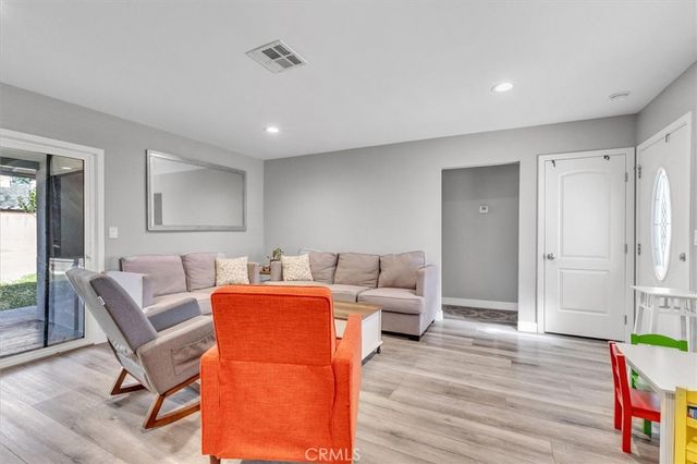 17371 Willard, Northridge, CA 91325