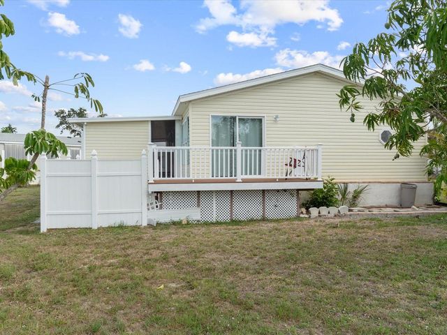 9182 PINEHAVEN WAY, Englewood, FL 34224