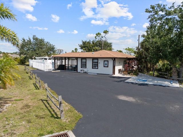 9182 PINEHAVEN WAY, Englewood, FL 34224