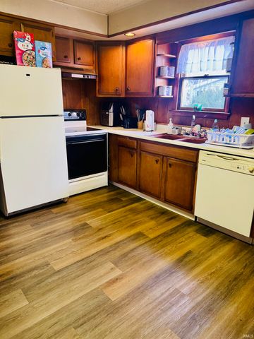 1409 E Center Street, Warsaw, IN 46580