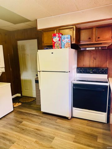 1409 E Center Street, Warsaw, IN 46580