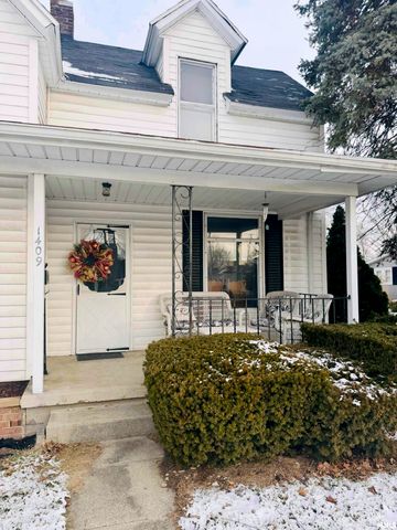 1409 E Center Street, Warsaw, IN 46580