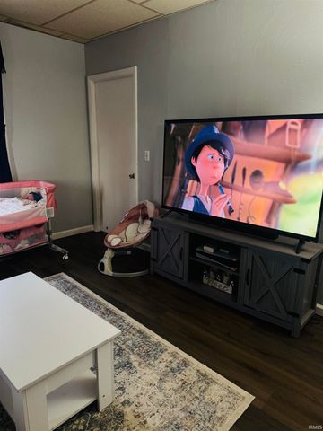 1409 E Center Street, Warsaw, IN 46580