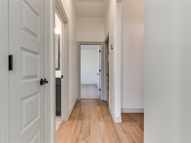 7712 Woods Edge Way, Yukon, OK 73099