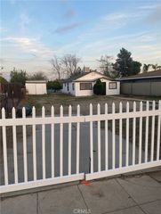 974 Sperry, Colton, CA 92324