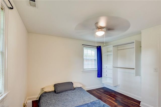 1506 Hawthorne DR, Chesapeake, VA 23325