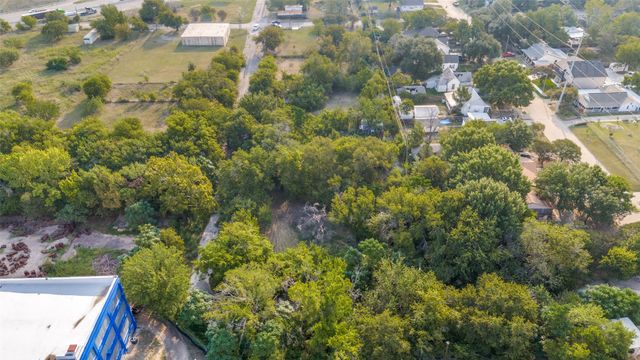 1628 E Broadway Avenue, Fort Worth, TX 76104