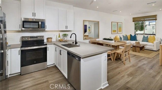 1307 W North Pinecrest Paseo, Ontario, CA 91762