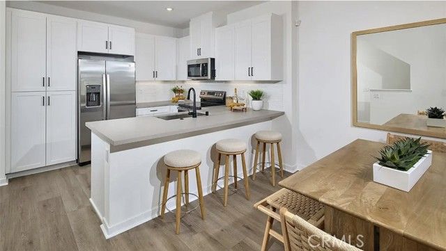 1307 W North Pinecrest Paseo, Ontario, CA 91762