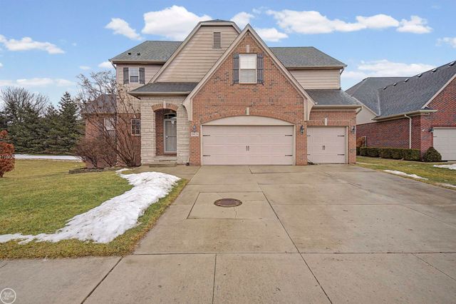 19424 Norway Pine Drive, Macomb Twp, MI 48044