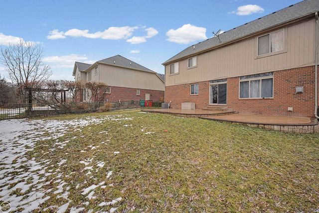 19424 Norway Pine Drive, Macomb Twp, MI 48044