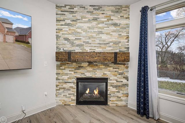 19424 Norway Pine Drive, Macomb Twp, MI 48044