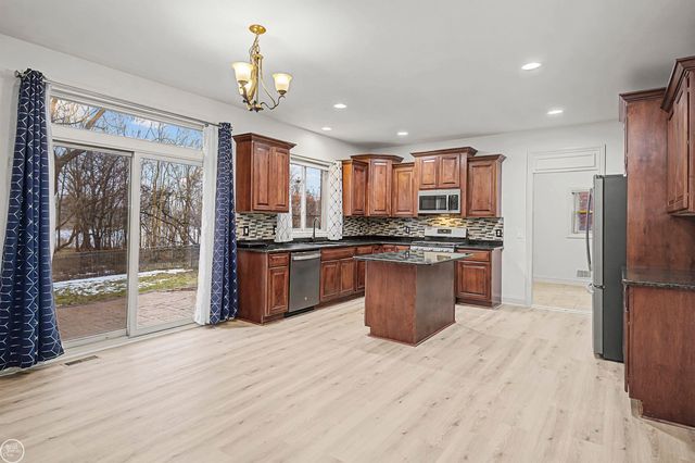 19424 Norway Pine Drive, Macomb Twp, MI 48044