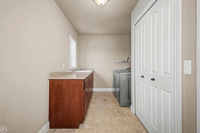 19424 Norway Pine Drive, Macomb Twp, MI 48044