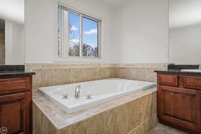 19424 Norway Pine Drive, Macomb Twp, MI 48044