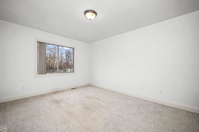 19424 Norway Pine Drive, Macomb Twp, MI 48044