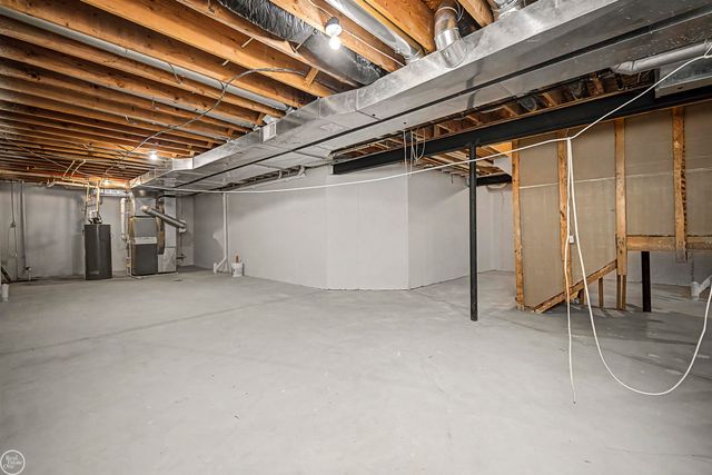 19424 Norway Pine Drive, Macomb Twp, MI 48044