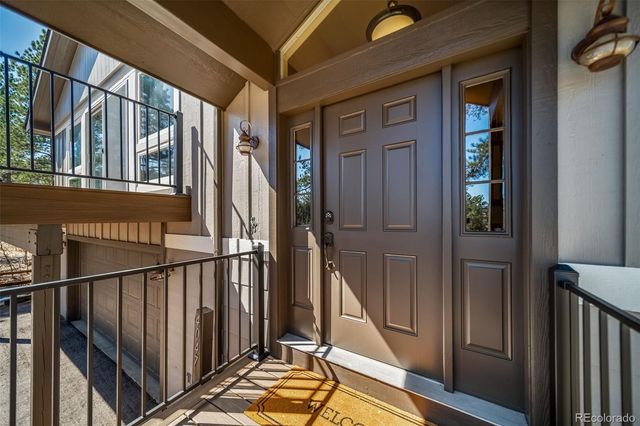 4047 Kalamath Drive, Larkspur, CO 80118