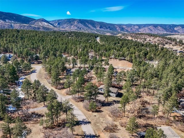 4047 Kalamath Drive, Larkspur, CO 80118