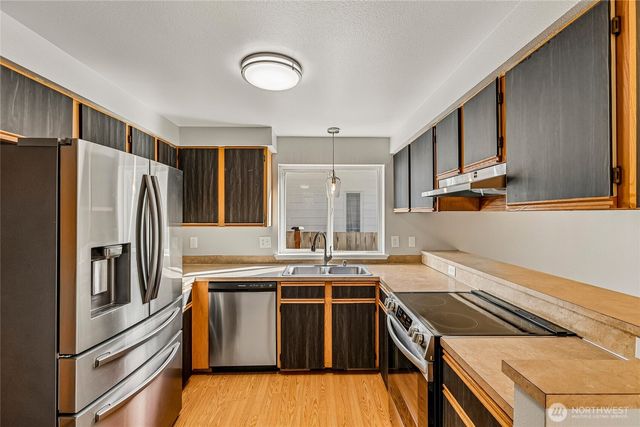 17524 27th Avenue NE, Marysville, WA 98271