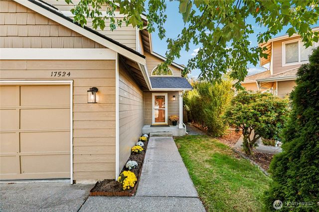 17524 27th Avenue NE, Marysville, WA 98271