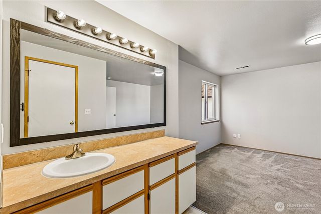 17524 27th Avenue NE, Marysville, WA 98271