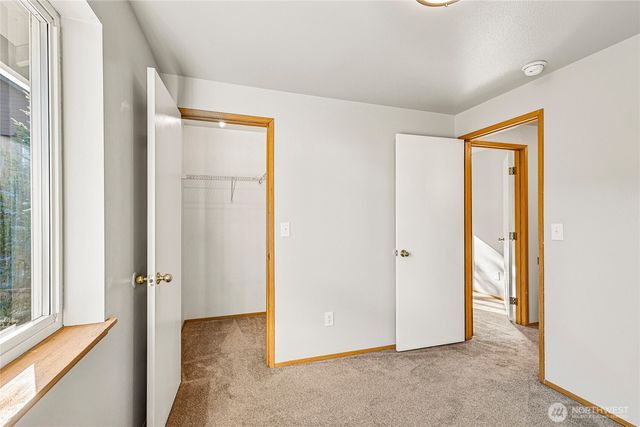 17524 27th Avenue NE, Marysville, WA 98271