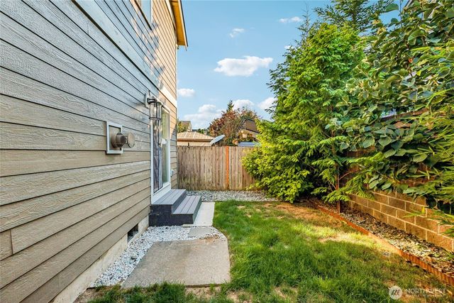 17524 27th Avenue NE, Marysville, WA 98271