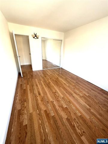 245 Anderson Street 4G, Hackensack, NJ 07601