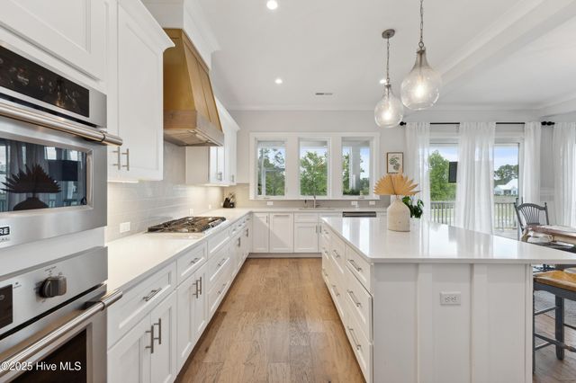 729 Waterstone Drive, Wilmington, NC 28411