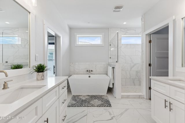 729 Waterstone Drive, Wilmington, NC 28411