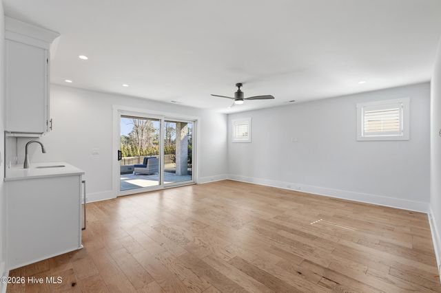 729 Waterstone Drive, Wilmington, NC 28411