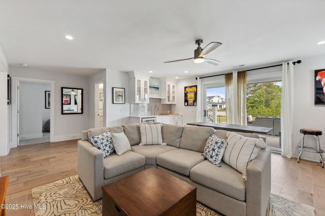 729 Waterstone Drive, Wilmington, NC 28411