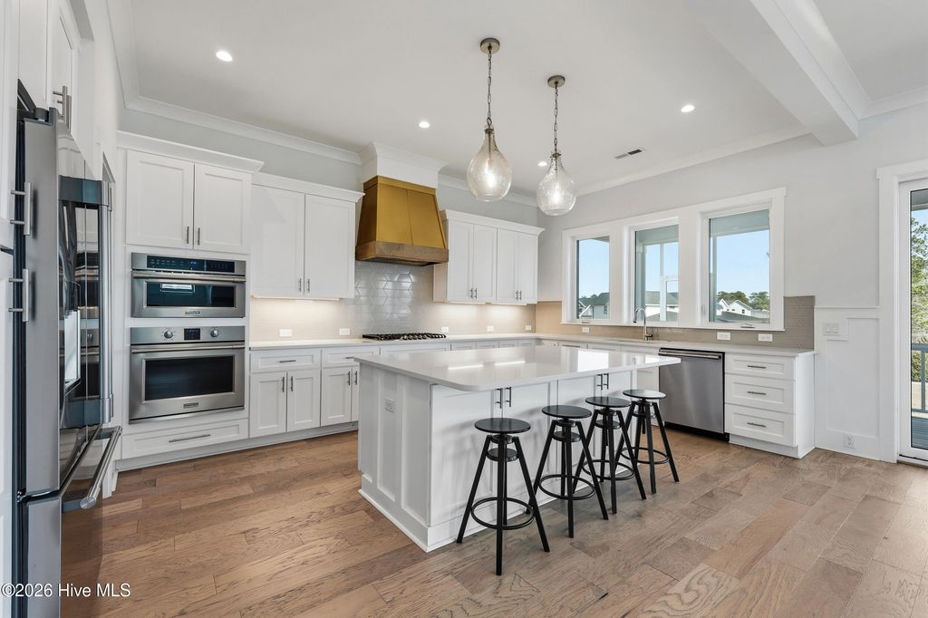 Image 10 of property listing at 729 Waterstone Drive, Wilmington, NC 28411