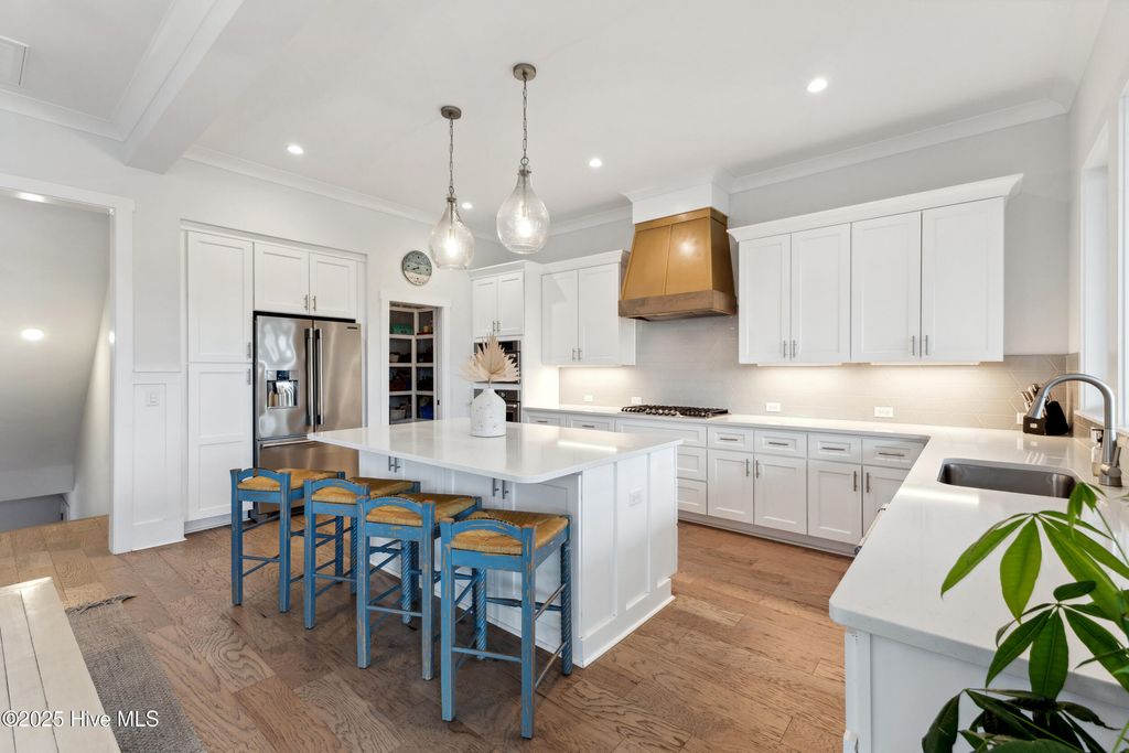 Image 15 of property listing at 729 Waterstone Drive, Wilmington, NC 28411