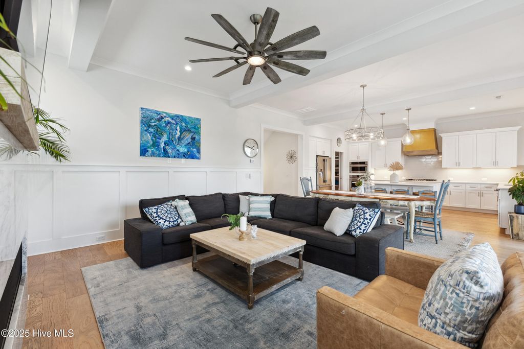 Image 22 of property listing at 729 Waterstone Drive, Wilmington, NC 28411