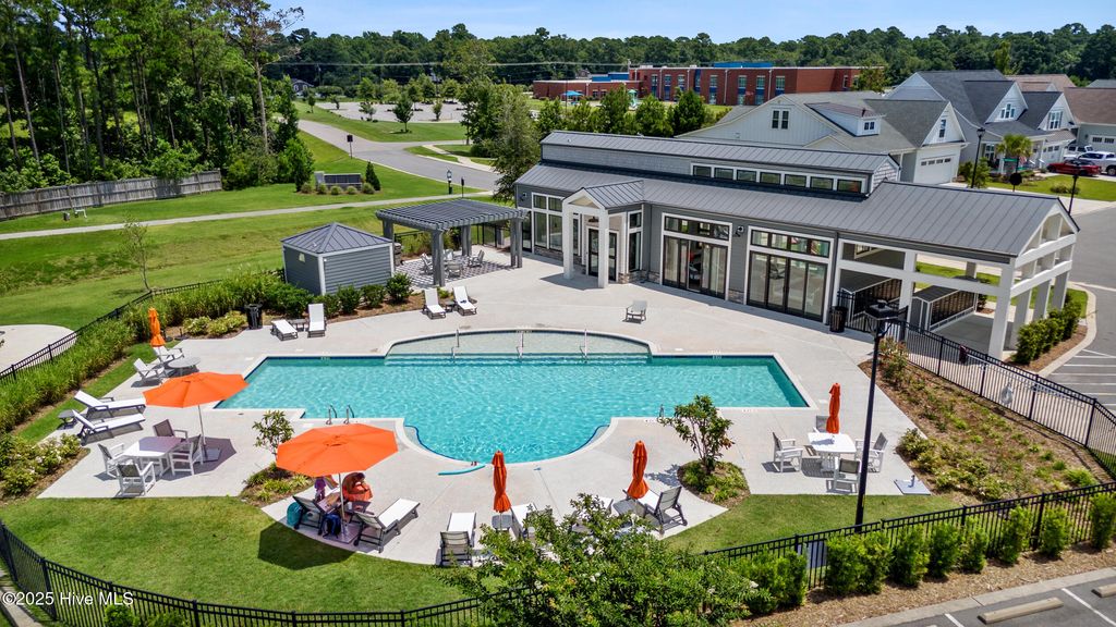 Image 68 of property listing at 729 Waterstone Drive, Wilmington, NC 28411