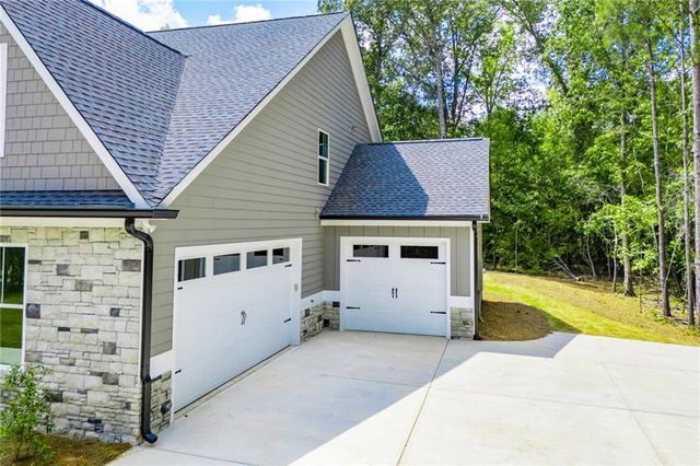 6841 Phillips Mill Road, Douglasville, GA 30135