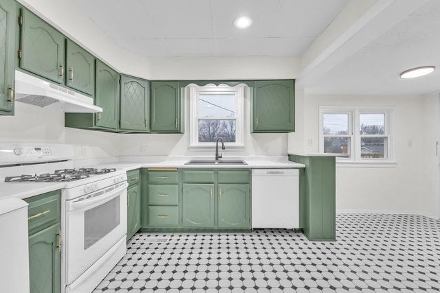 3416 Mitchell Avenue, St Joseph, MO 64507