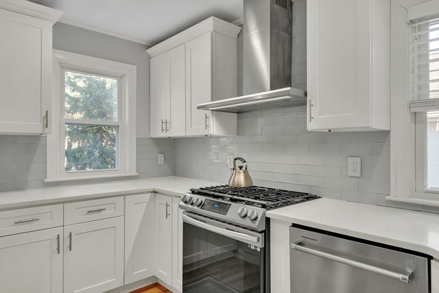 33 Avon Road, Wellesley, MA 02482