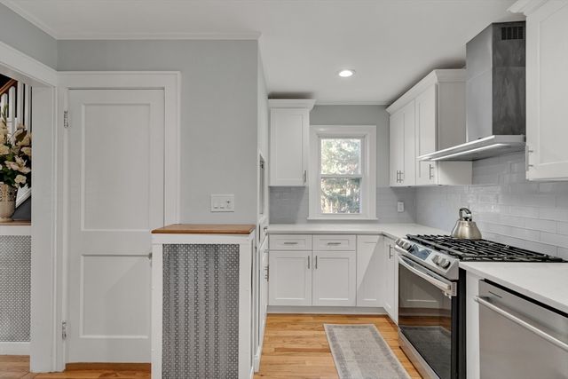 33 Avon Road, Wellesley, MA 02482