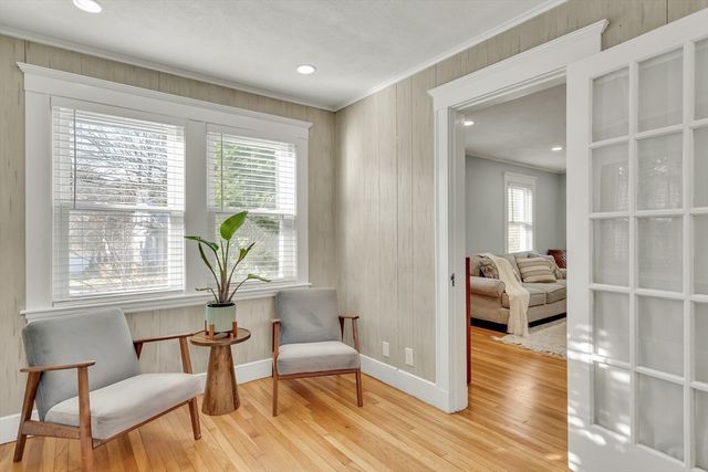 33 Avon Road, Wellesley, MA 02482