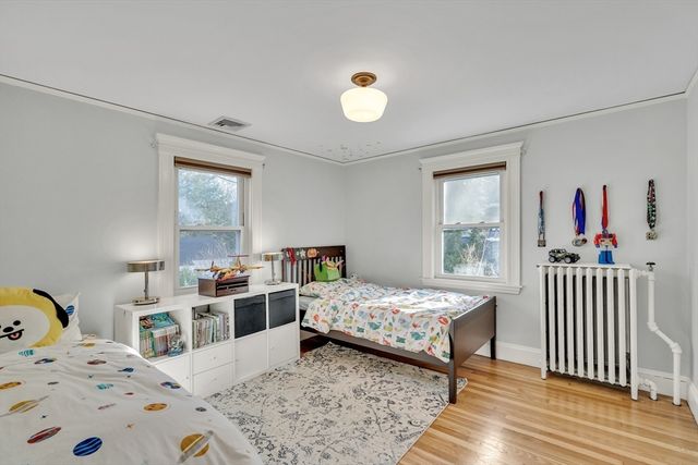 33 Avon Road, Wellesley, MA 02482