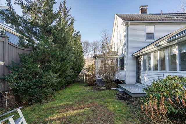 33 Avon Road, Wellesley, MA 02482