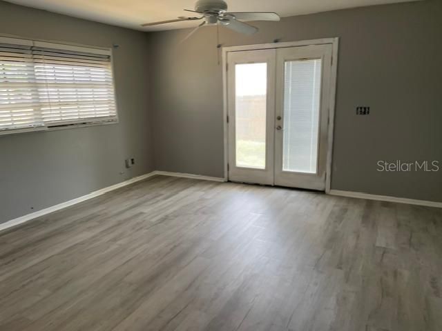 4712 W WALLACE AVENUE, Tampa, FL 33611