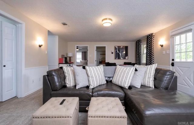 906 N Polk Street, Little Rock, AR 72205