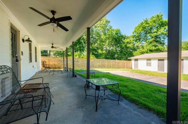 906 N Polk Street, Little Rock, AR 72205