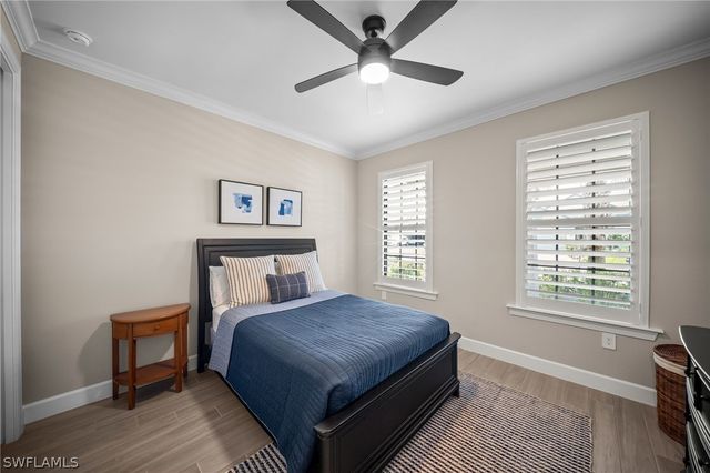 9681 Everglades DR, Naples, FL 34120