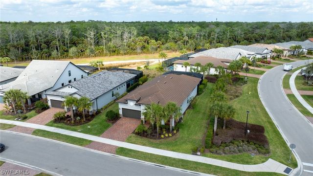 9681 Everglades DR, Naples, FL 34120